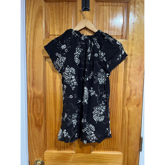 Fat Face Women's Short Sleeve Front Tie V Neck Bird Print Feminine Ditsy Blouse - Picture 4 of 8